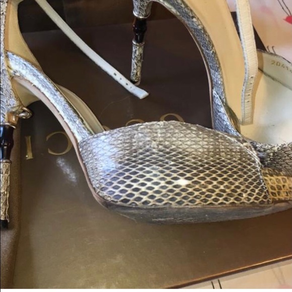 Authentic Gucci Bamboo Shoes.  204149EDH009022 - Picture 9 of 11